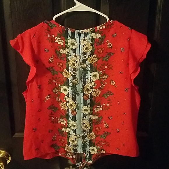 Top - Picture 3 of 3